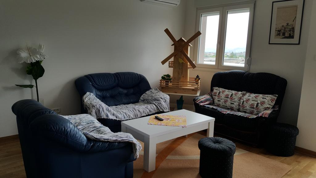 Zebra Apartment