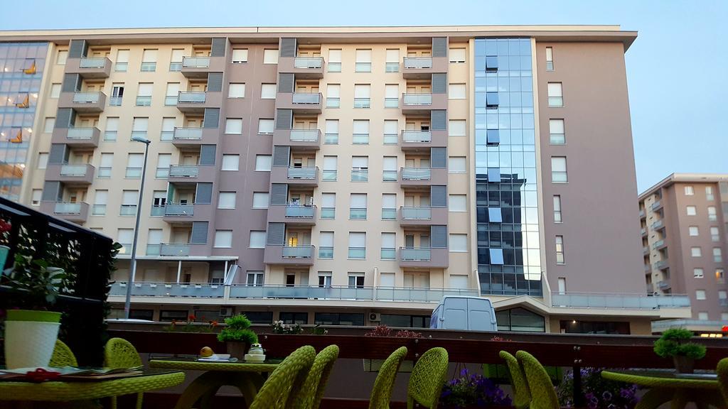 Apartment Zebra
